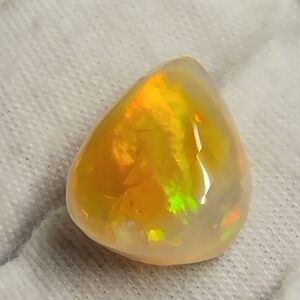 Pear Cut Natural Welo Mine Ethiopian Fire Opal Cabachon - Lot UPWC 669